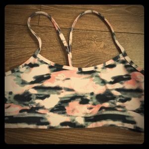 Lululemon sports bra